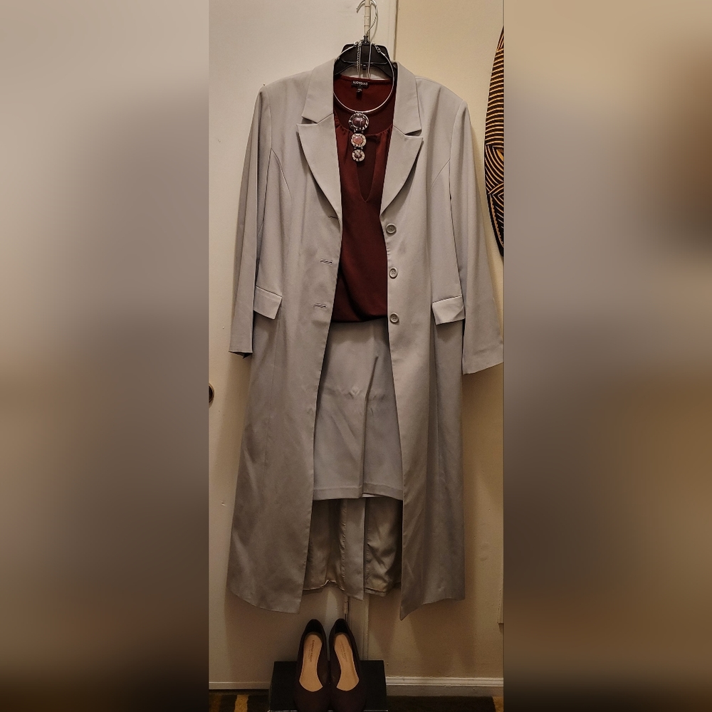 Apart Impressions 2 piece suit